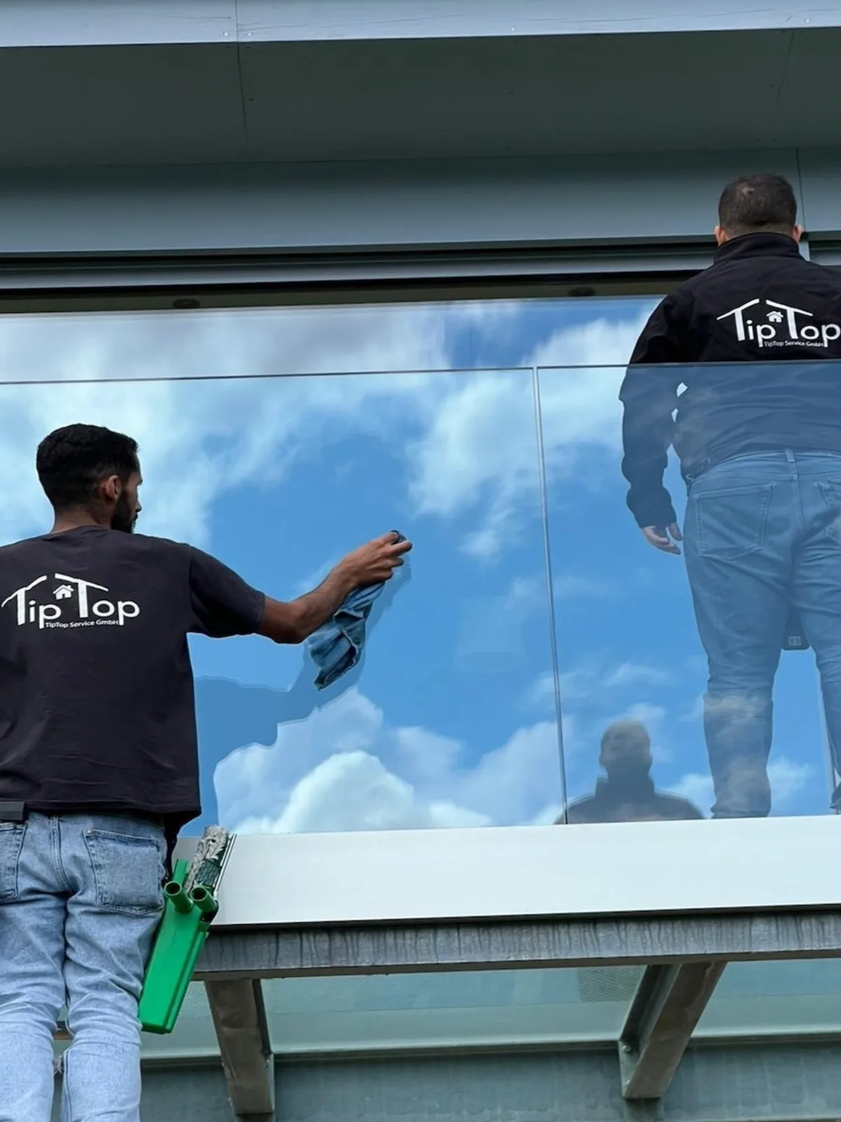 Außenbereich - Glasfassadenreinigung Friedrichshafen